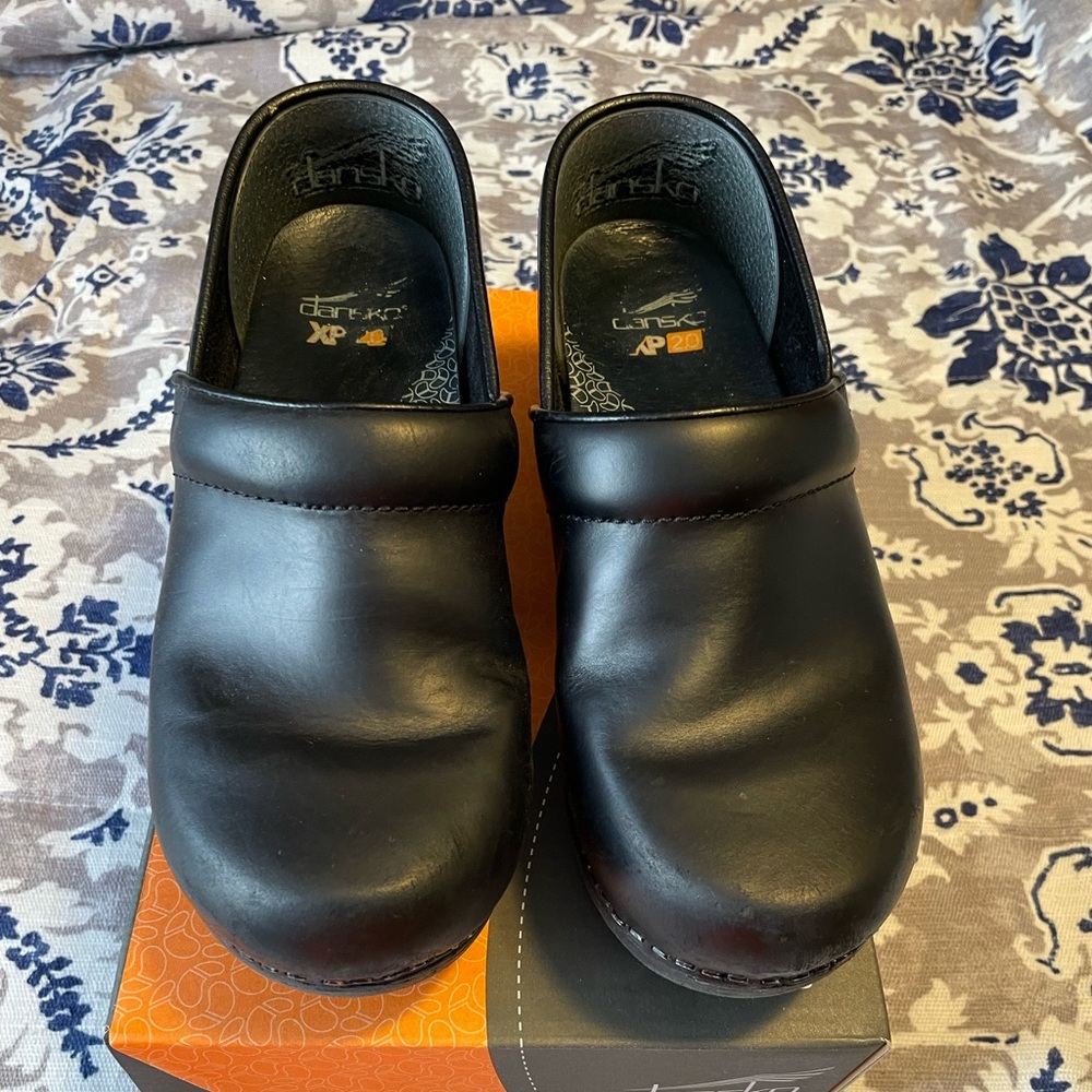 Dansko XP 2.0 Nursing Shoes